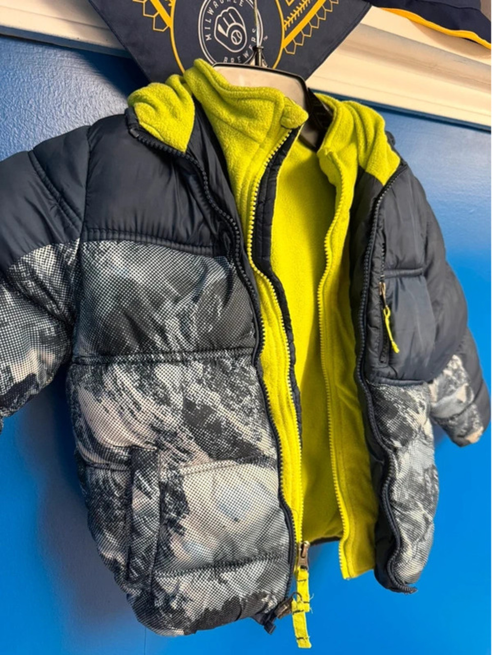 Kids Size 6 Puffer Jacket